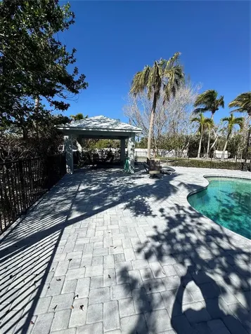 6330 Laguna Drive Longboat Key FL 34228