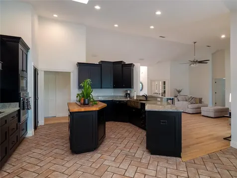 7335 NW Highway 225 Ocala FL 34482