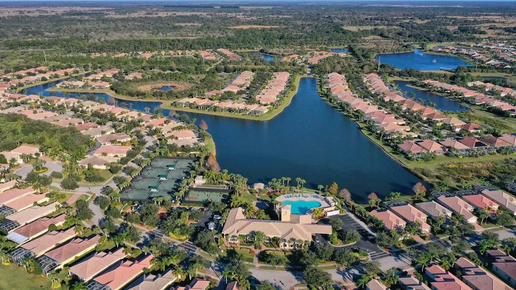 1749 Burgos Drive Sarasota FL 34238
