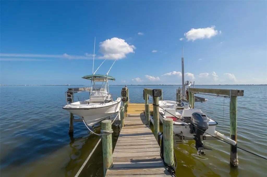 954 S Banana River Drive Merritt Island FL 32952