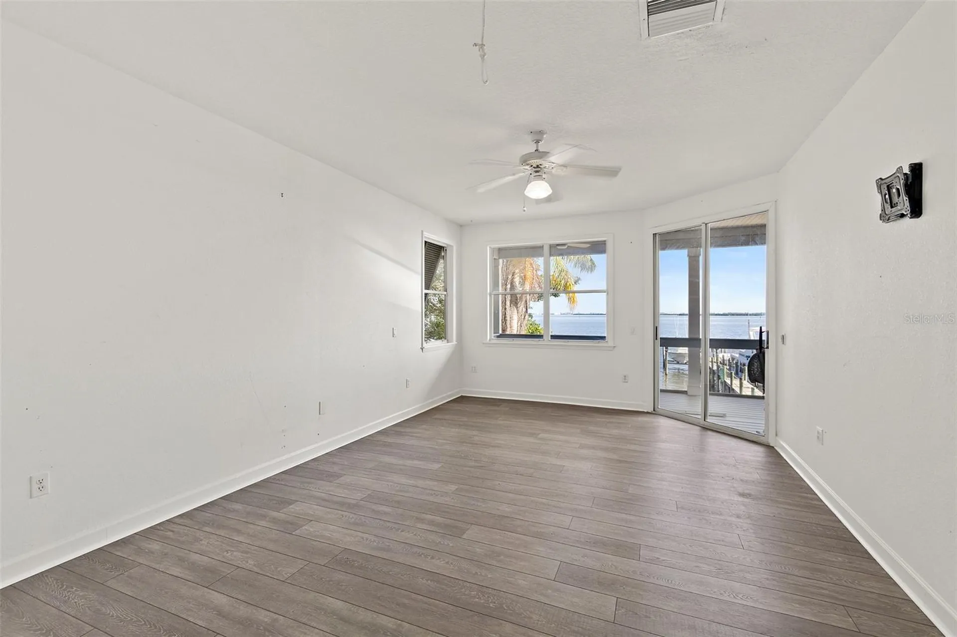 954 S Banana River Drive Merritt Island FL 32952