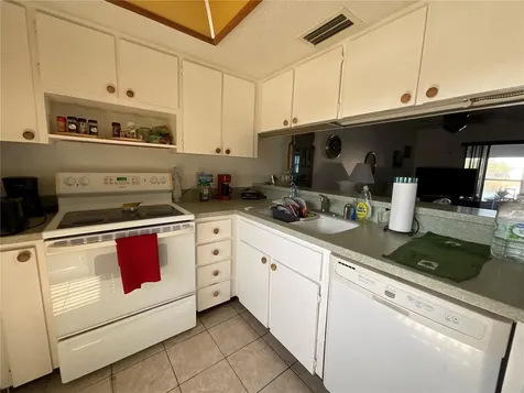 3811 Sailmaker Lane Holiday FL 34691