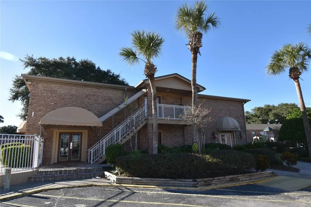 480 Banyon Tree Circle Maitland FL 32751