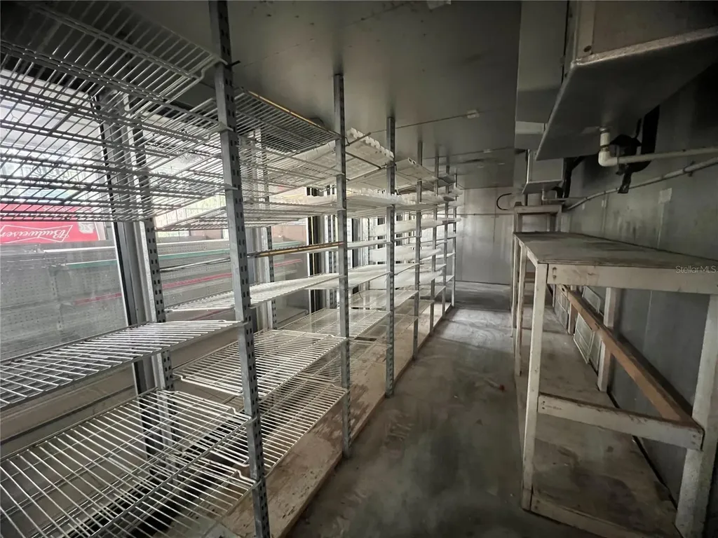 1327 E Silver Springs Boulevard Ocala FL 34470