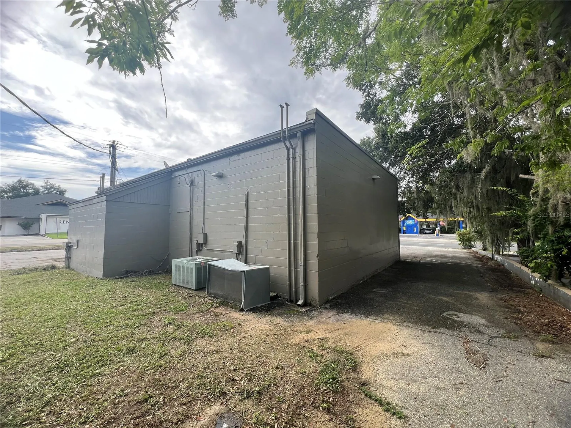 1327 E Silver Springs Boulevard Ocala FL 34470