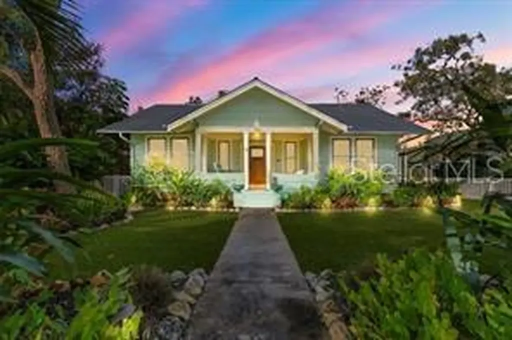 324 Julia Place Sarasota FL 34236
