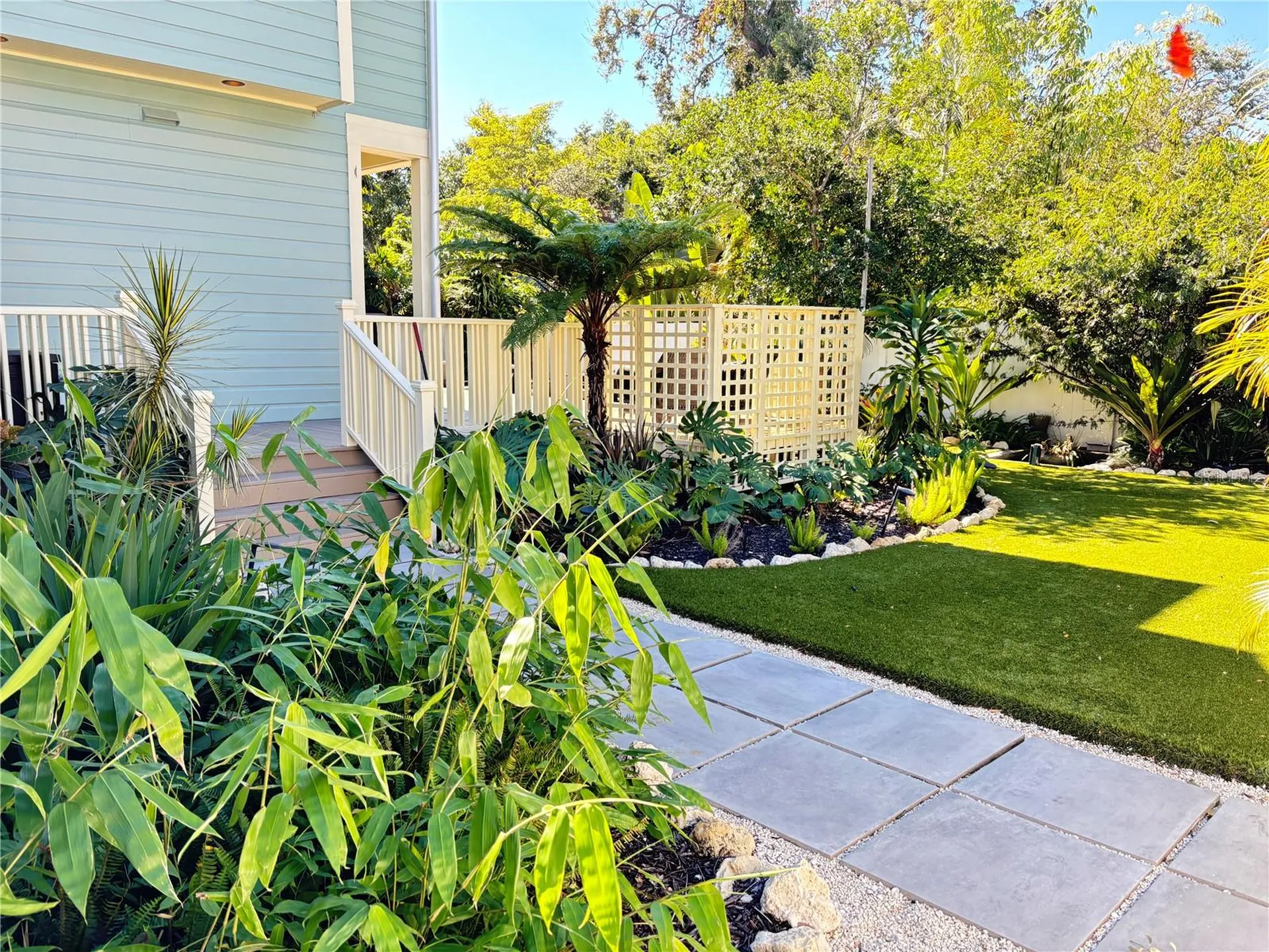 324 Julia Place Sarasota FL 34236