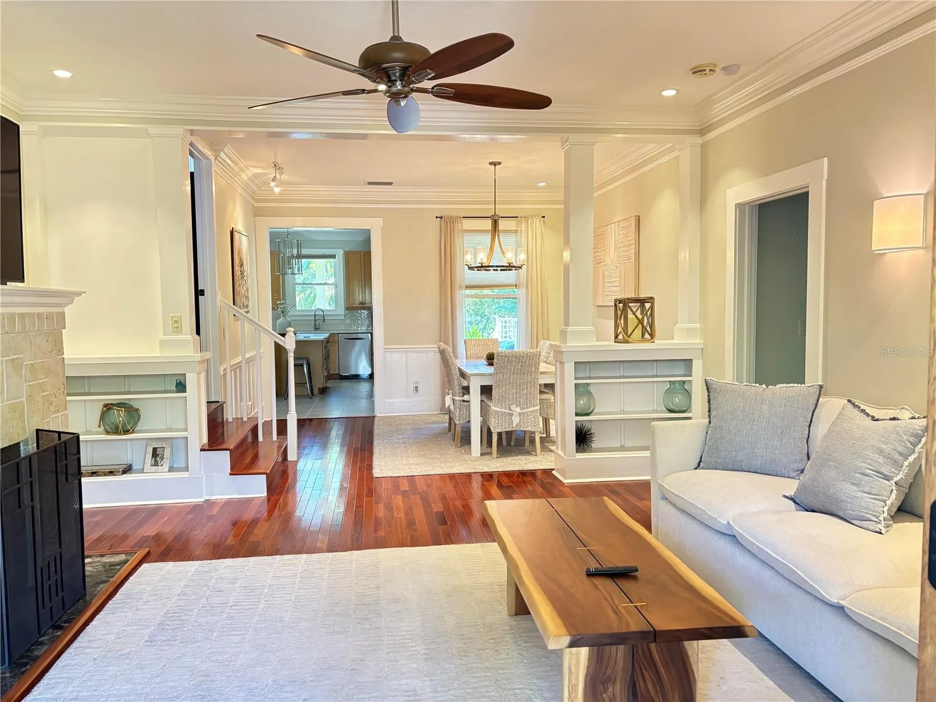 324 Julia Place Sarasota FL 34236
