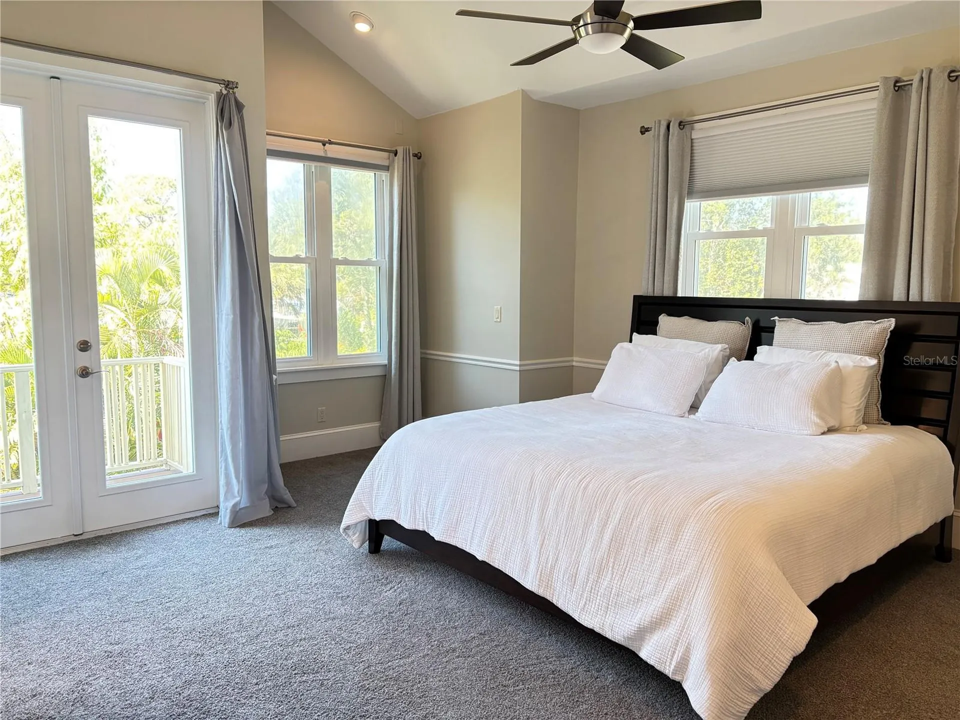 324 Julia Place Sarasota FL 34236