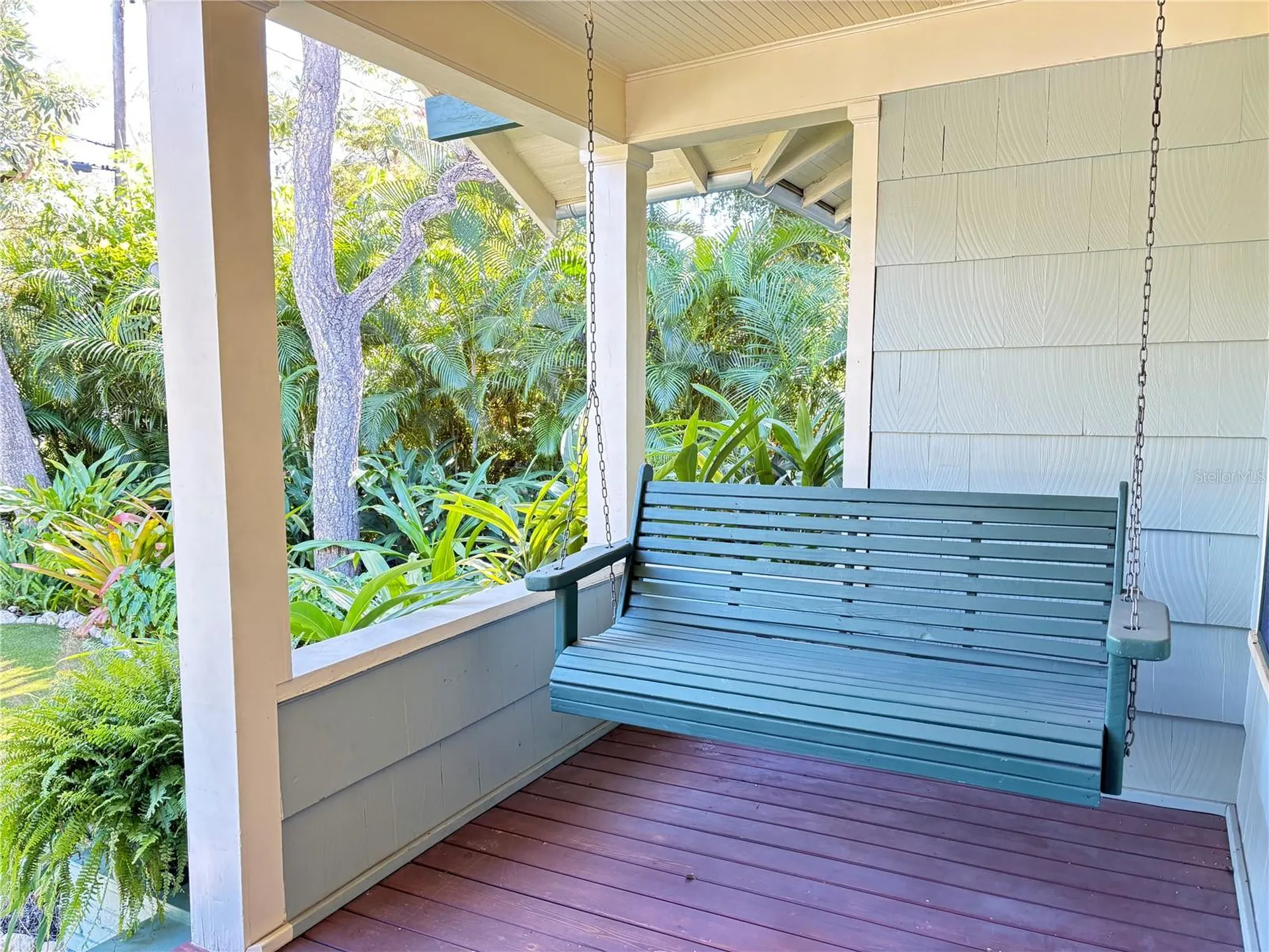 324 Julia Place Sarasota FL 34236