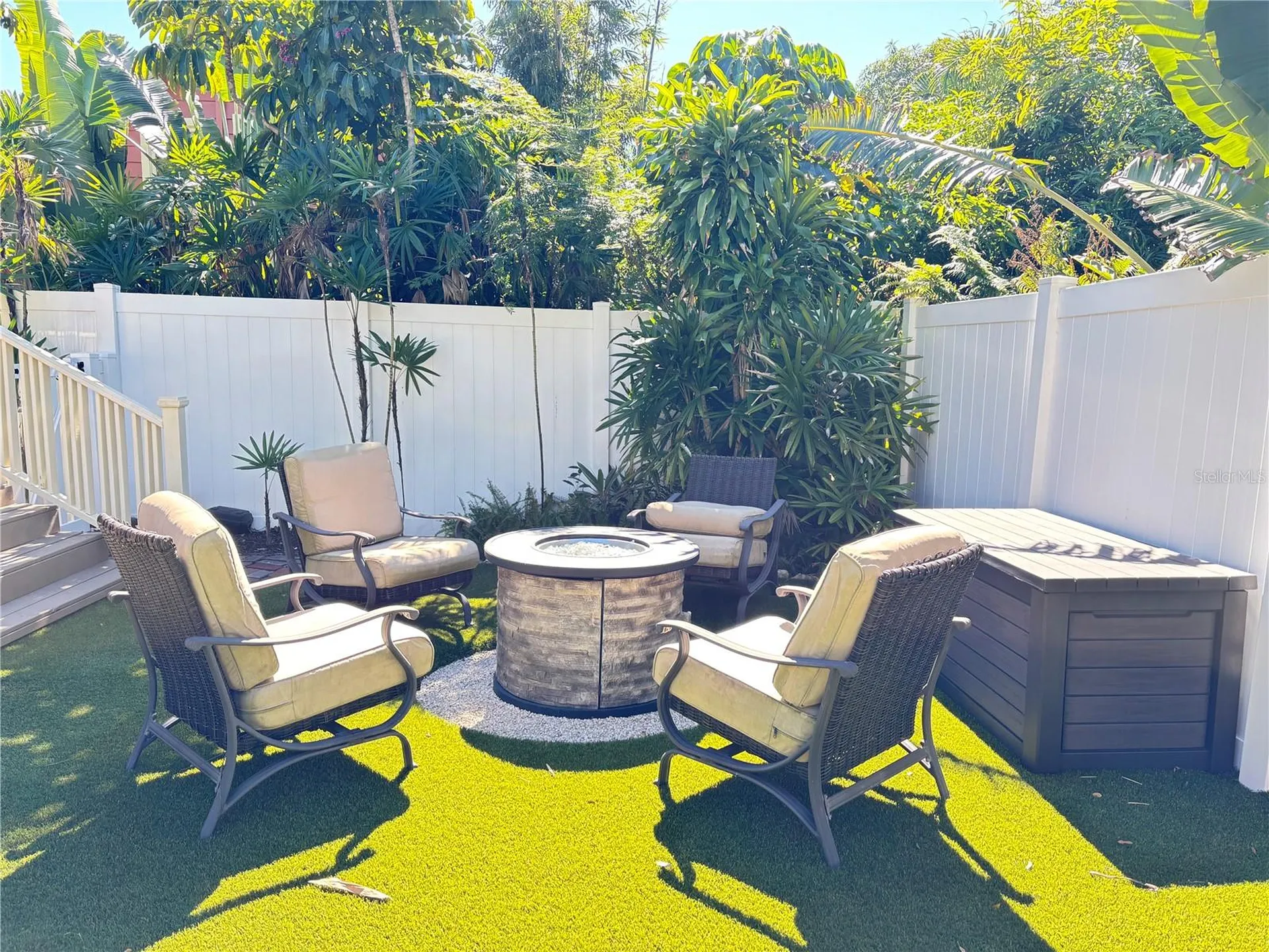 324 Julia Place Sarasota FL 34236