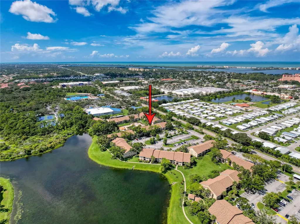 4057 N Crockers Lake Boulevard Sarasota FL 34238