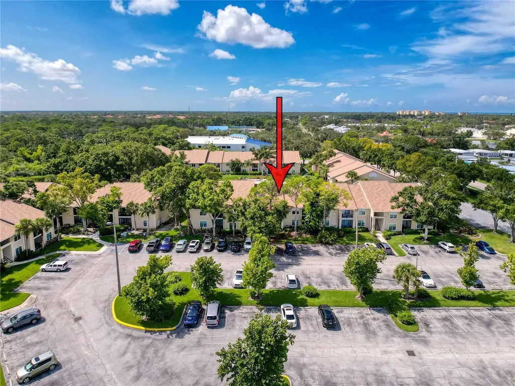 4057 N Crockers Lake Boulevard Sarasota FL 34238