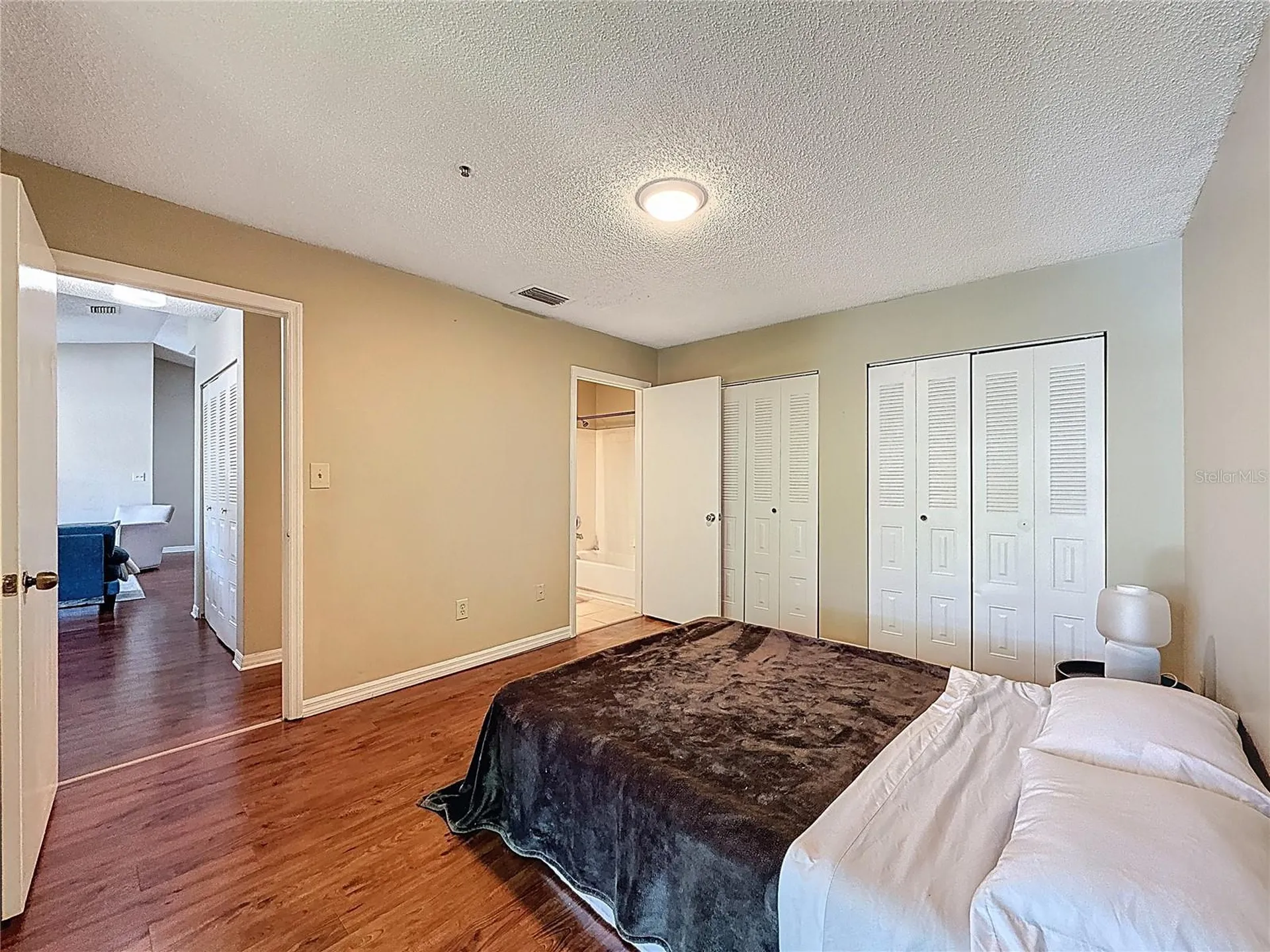 4057 N Crockers Lake Boulevard Sarasota FL 34238