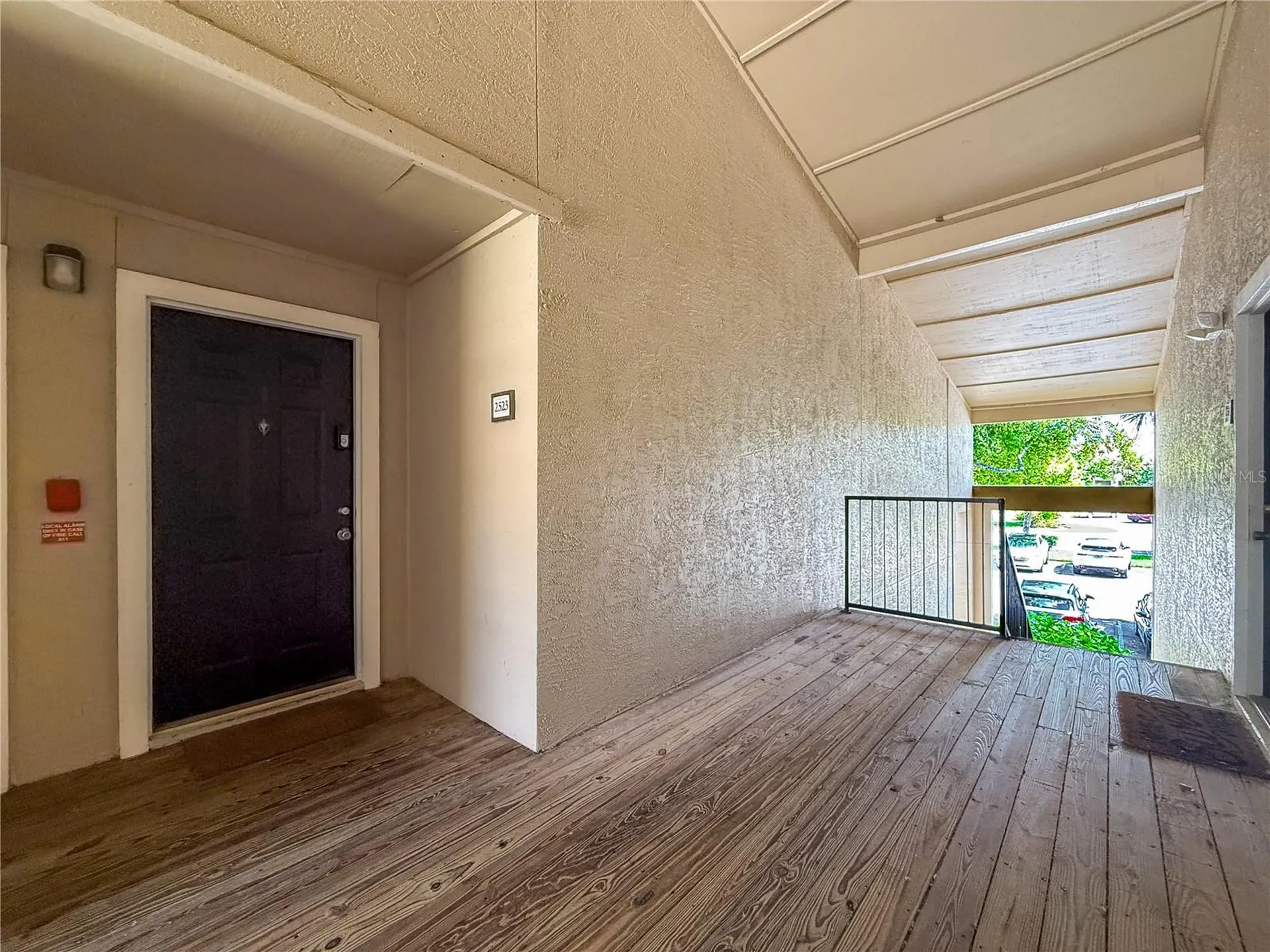 4057 N Crockers Lake Boulevard Sarasota FL 34238