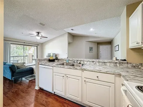 4057 N Crockers Lake Boulevard Sarasota FL 34238