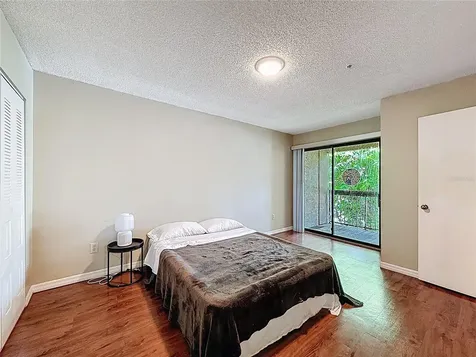 4057 N Crockers Lake Boulevard Sarasota FL 34238