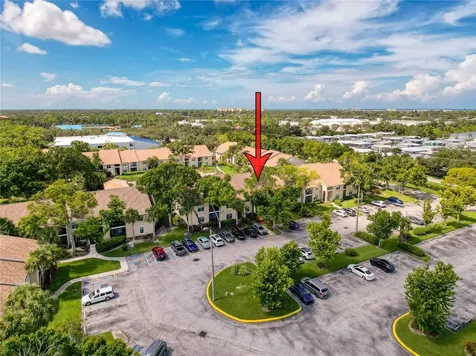 4057 N Crockers Lake Boulevard Sarasota FL 34238