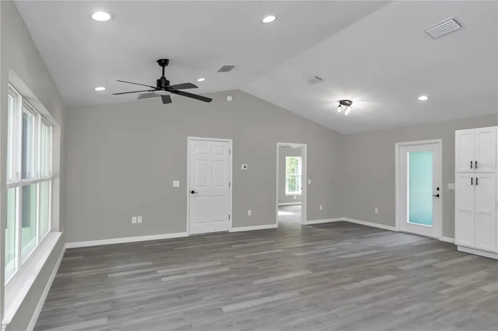 2590 SW 152nd Avenue Ocala FL 34481