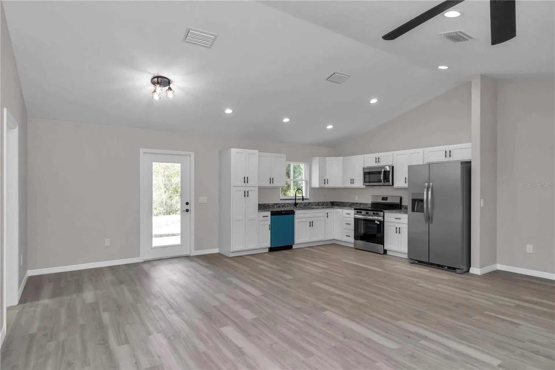 2590 SW 152nd Avenue Ocala FL 34481