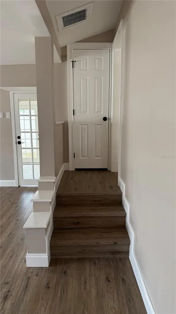 3620 E Tampa Circle Tampa FL 33629