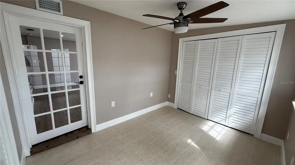 3620 E Tampa Circle Tampa FL 33629