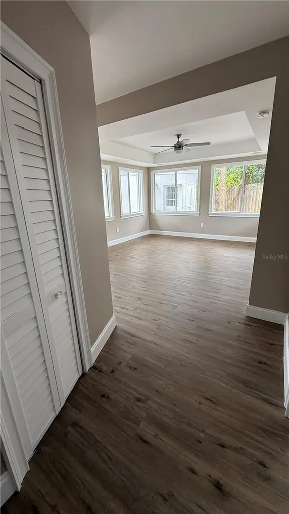 3620 E Tampa Circle Tampa FL 33629