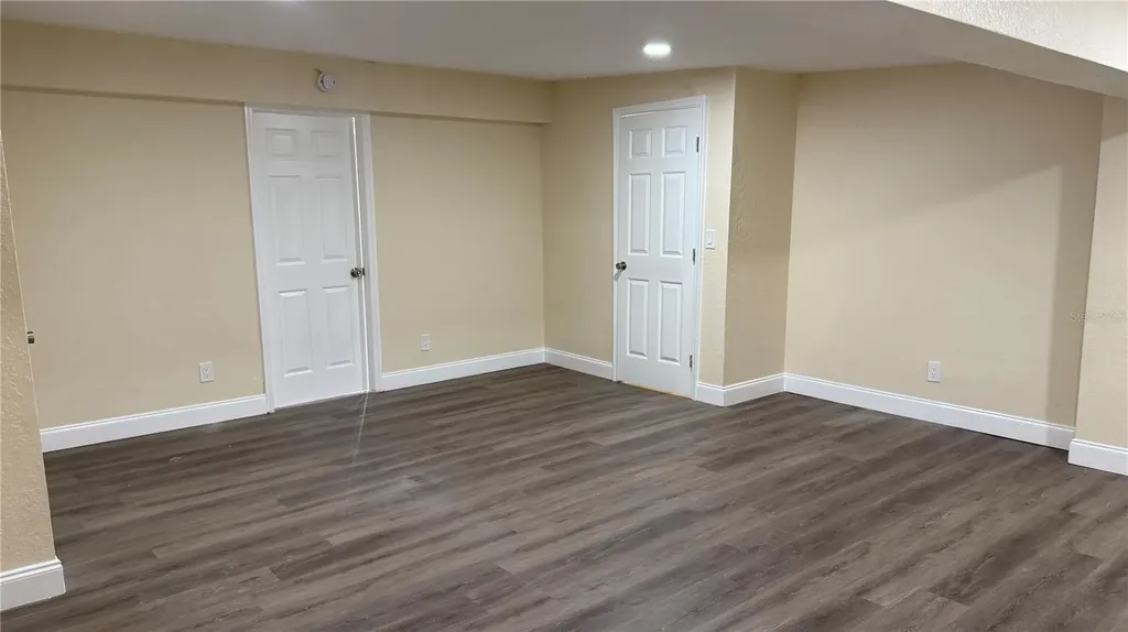 3620 E Tampa Circle Tampa FL 33629