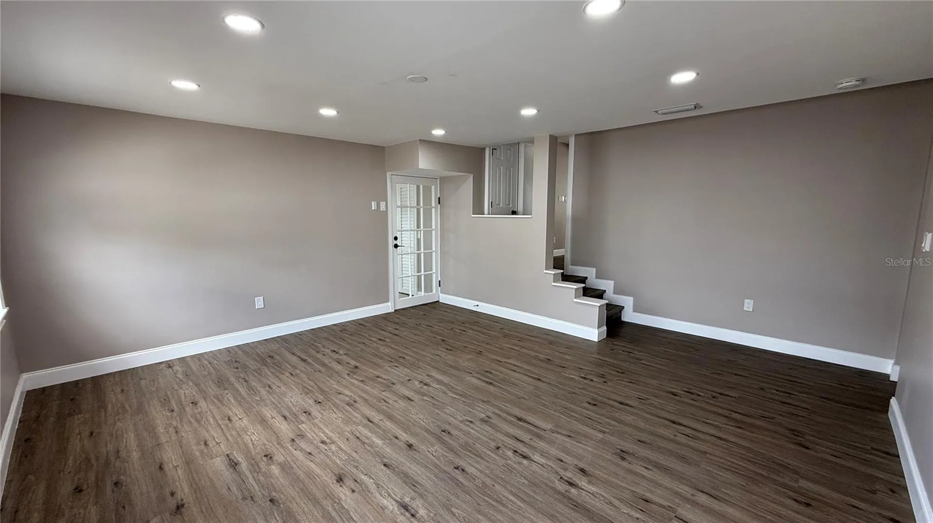 3620 E Tampa Circle Tampa FL 33629