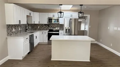 3620 E Tampa Circle Tampa FL 33629