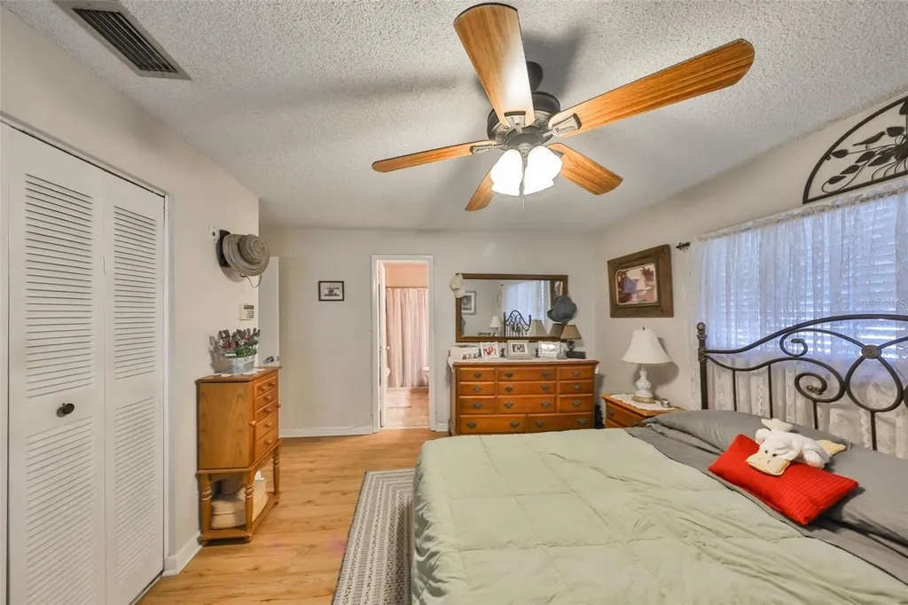 672 Allegheny Drive Sun City Center FL 33573