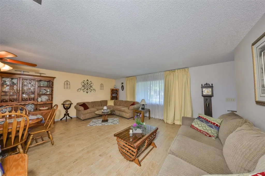 672 Allegheny Drive Sun City Center FL 33573