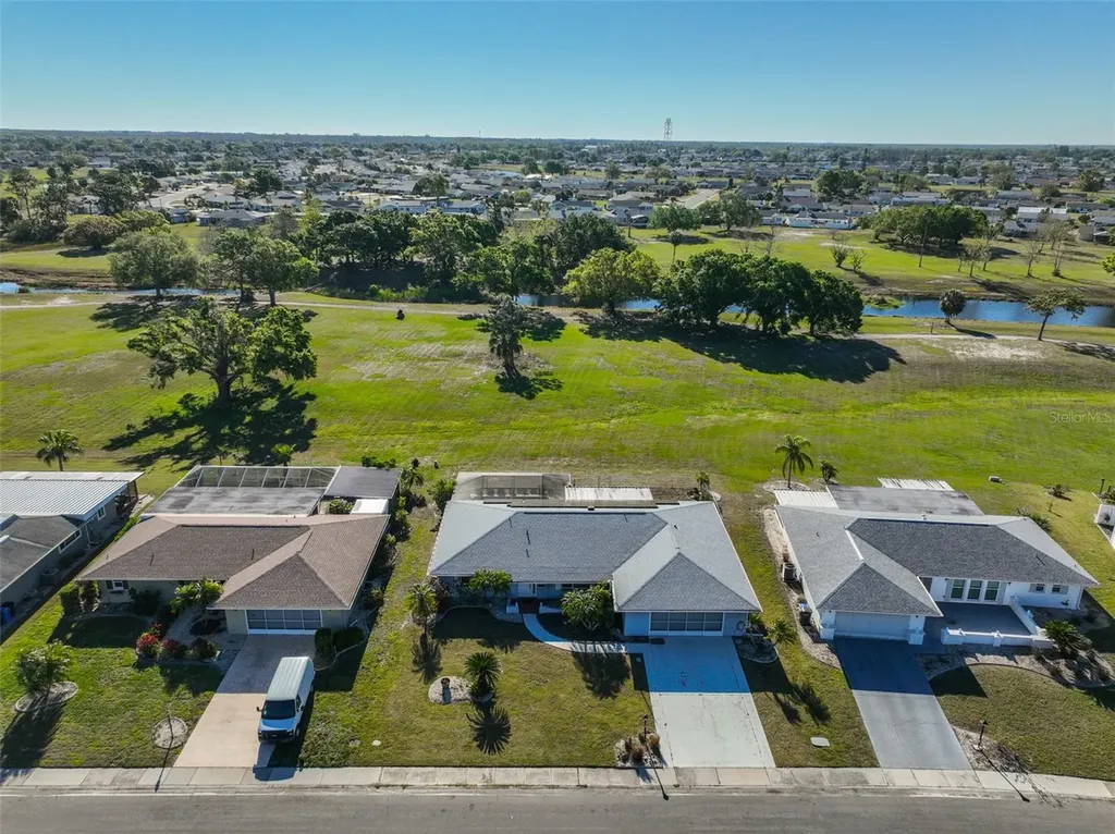 672 Allegheny Drive Sun City Center FL 33573