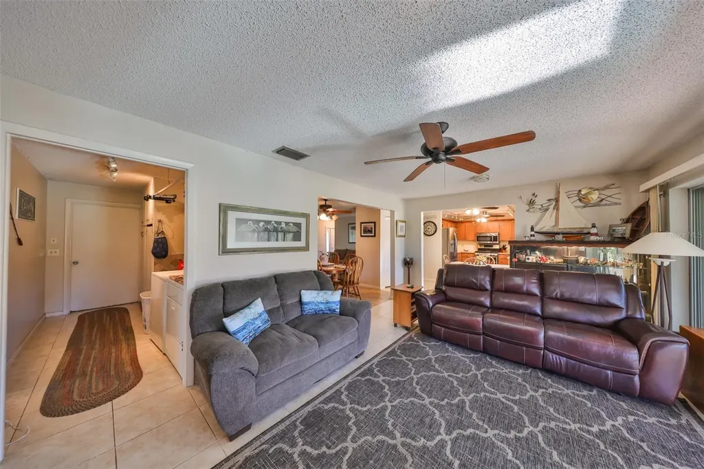 672 Allegheny Drive Sun City Center FL 33573