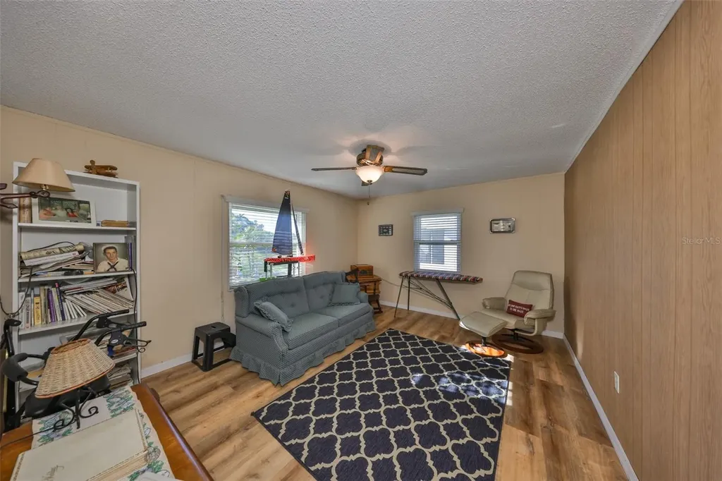 672 Allegheny Drive Sun City Center FL 33573