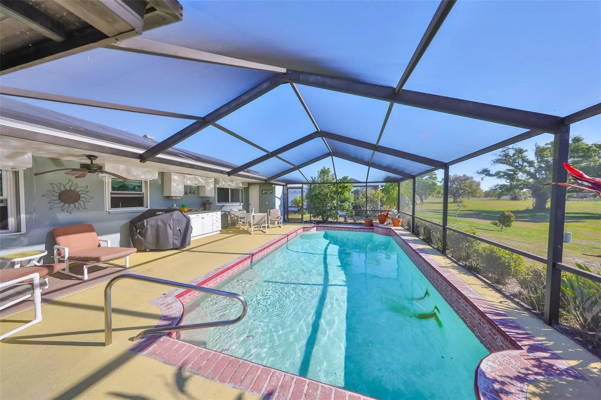 672 Allegheny Drive Sun City Center FL 33573