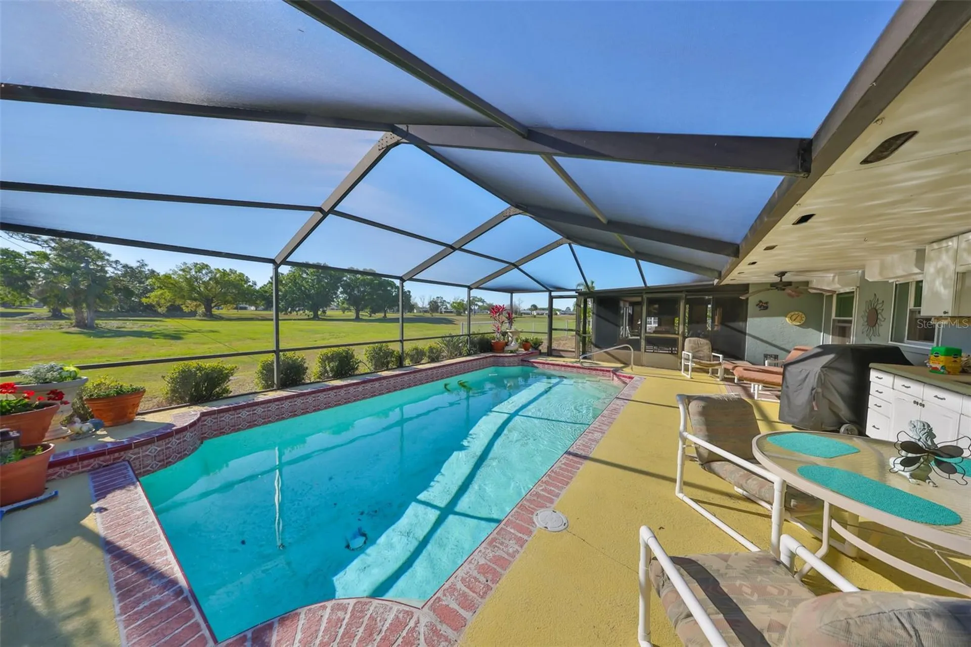 672 Allegheny Drive Sun City Center FL 33573