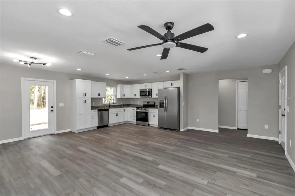 2556 SW 152nd Avenue Ocala FL 34481