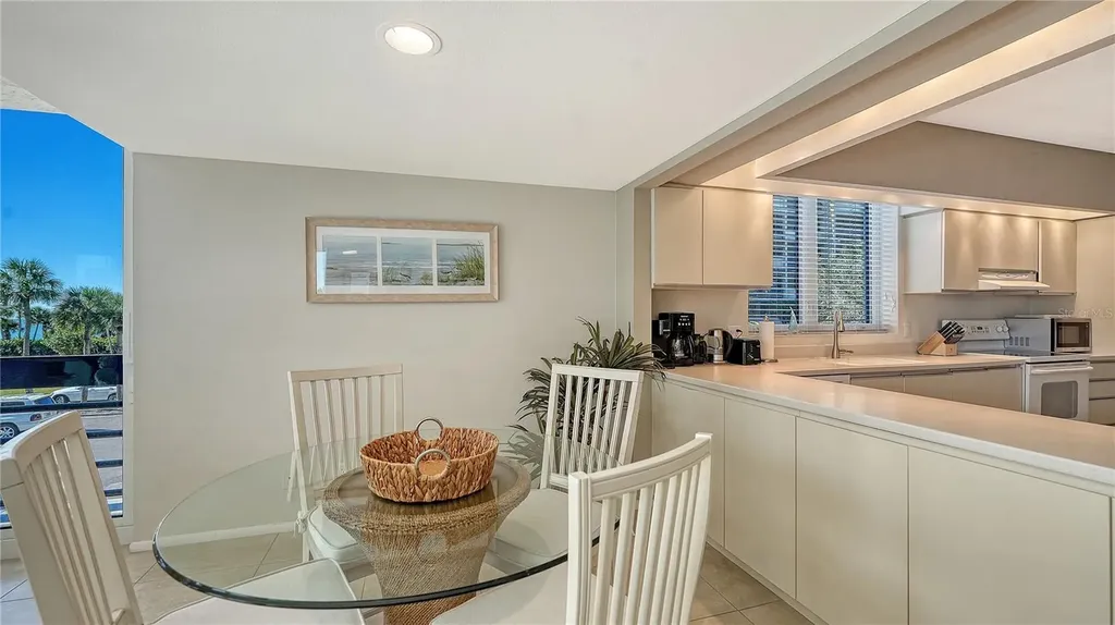 1125 Gulf Of Mexico Drive Longboat Key FL 34228