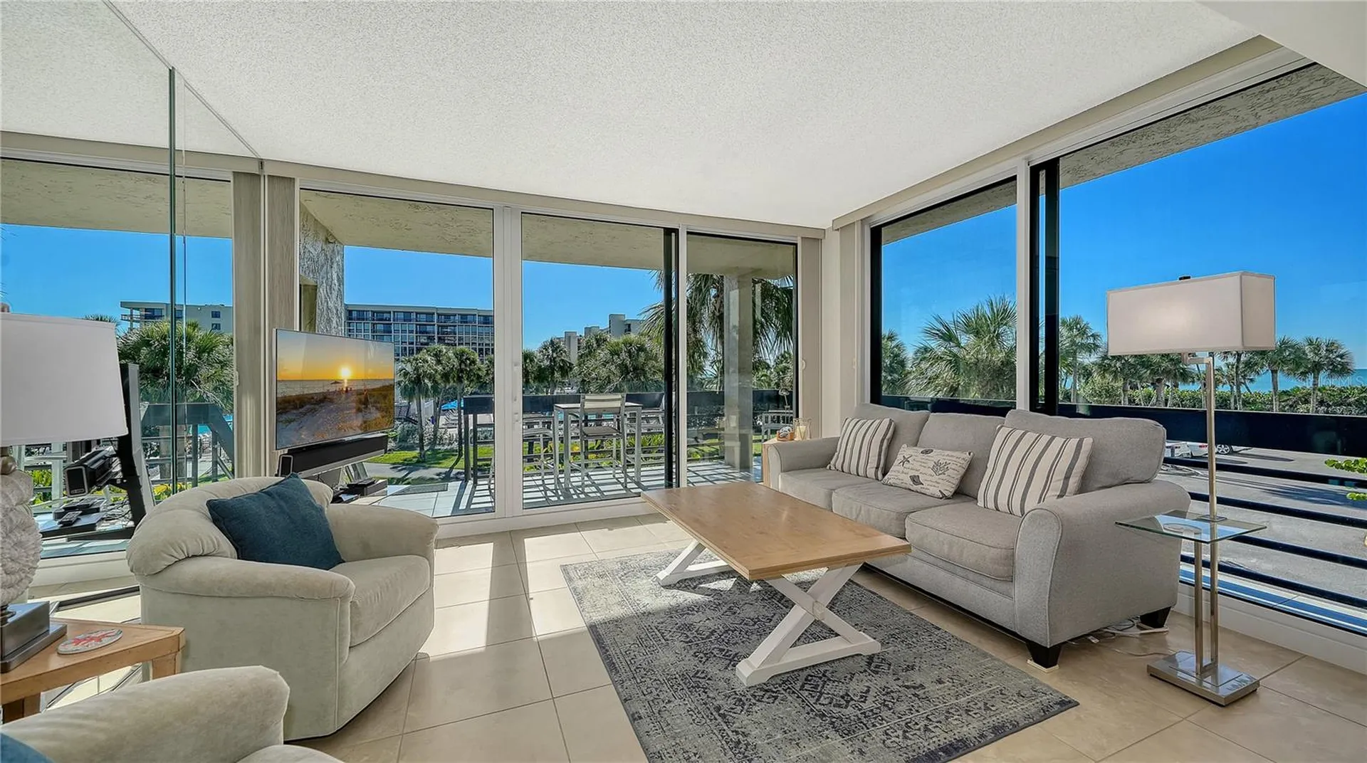 1125 Gulf Of Mexico Drive Longboat Key FL 34228