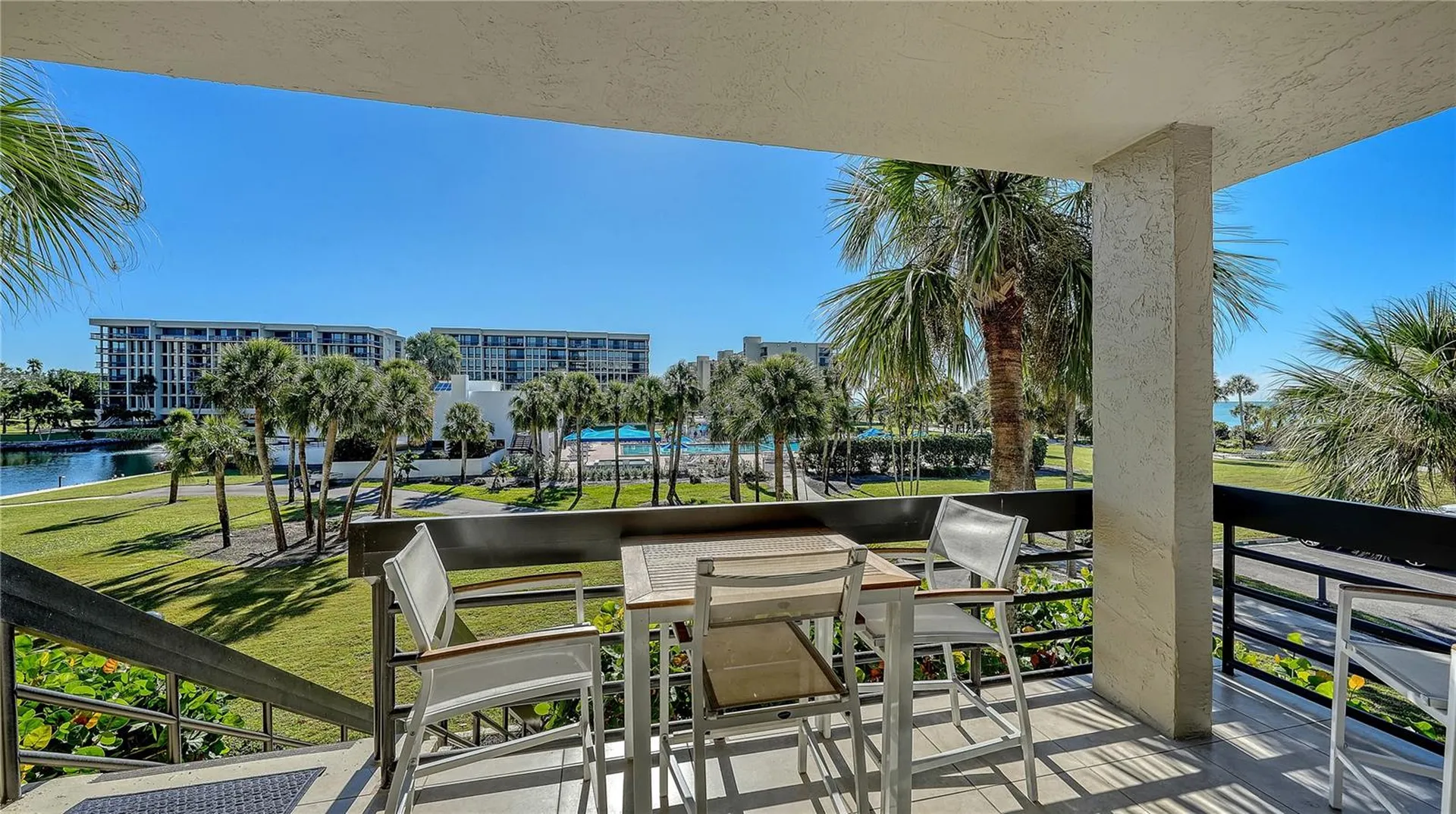 1125 Gulf Of Mexico Drive Longboat Key FL 34228