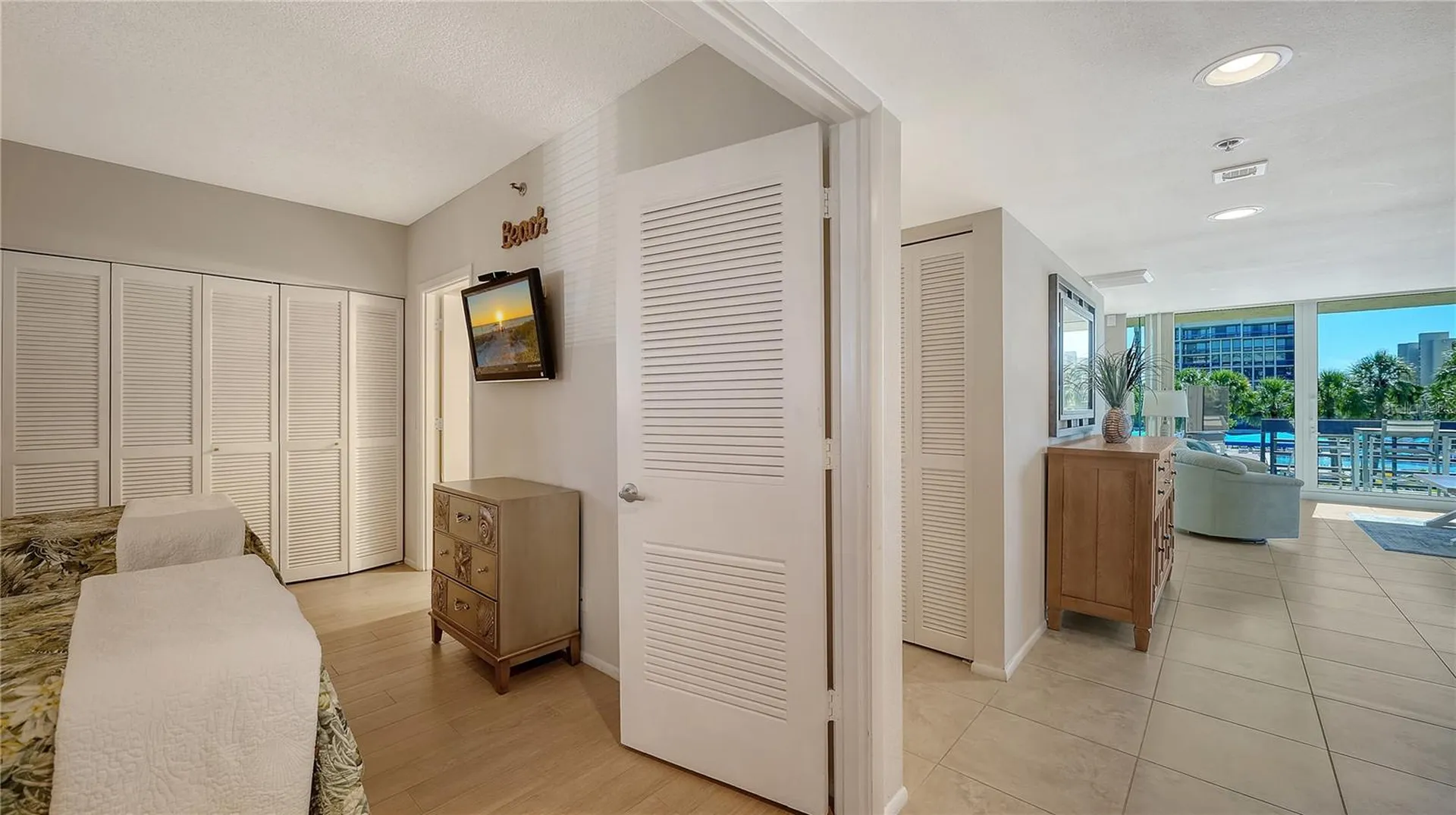 1125 Gulf Of Mexico Drive Longboat Key FL 34228