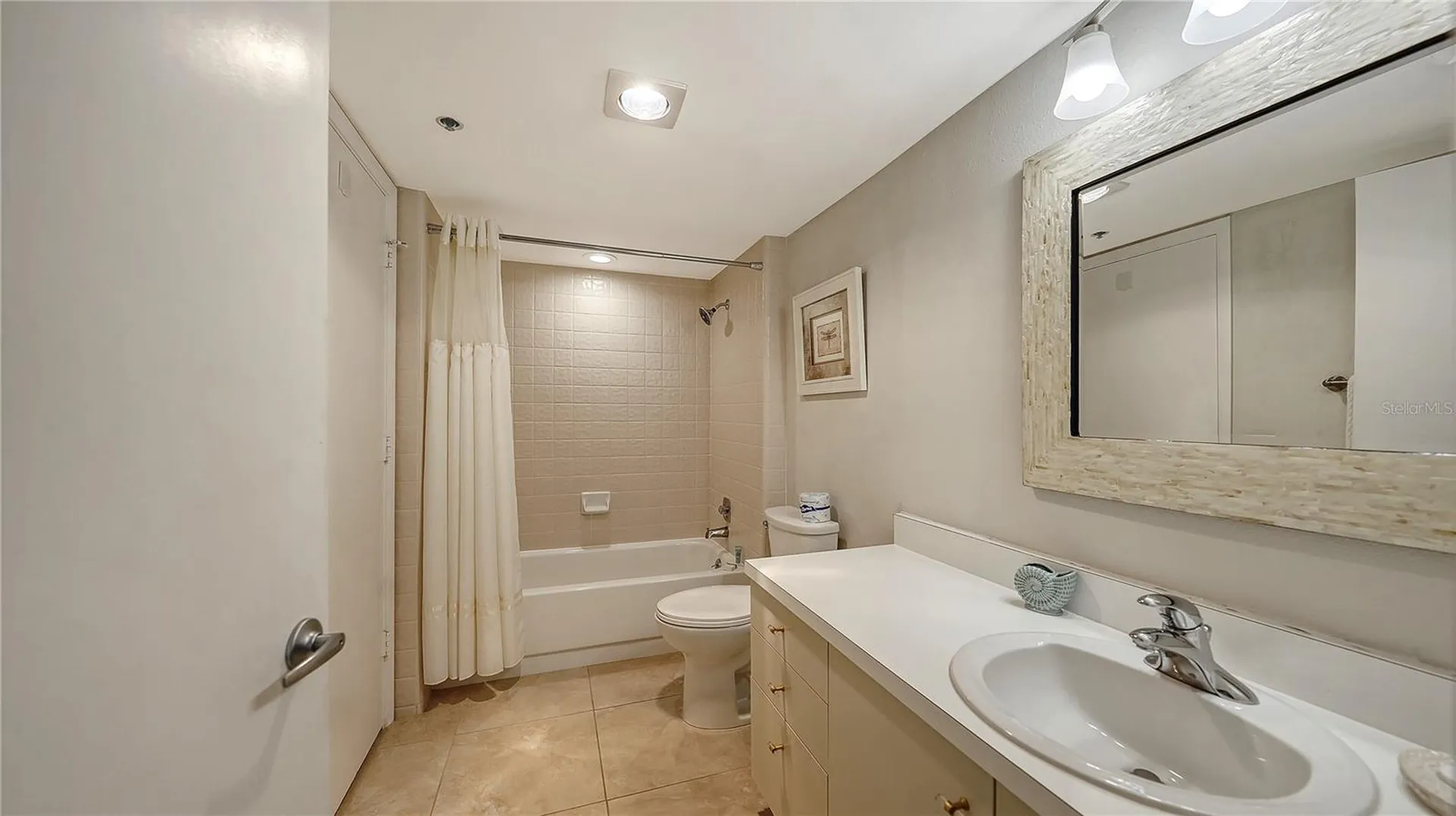 1125 Gulf Of Mexico Drive Longboat Key FL 34228