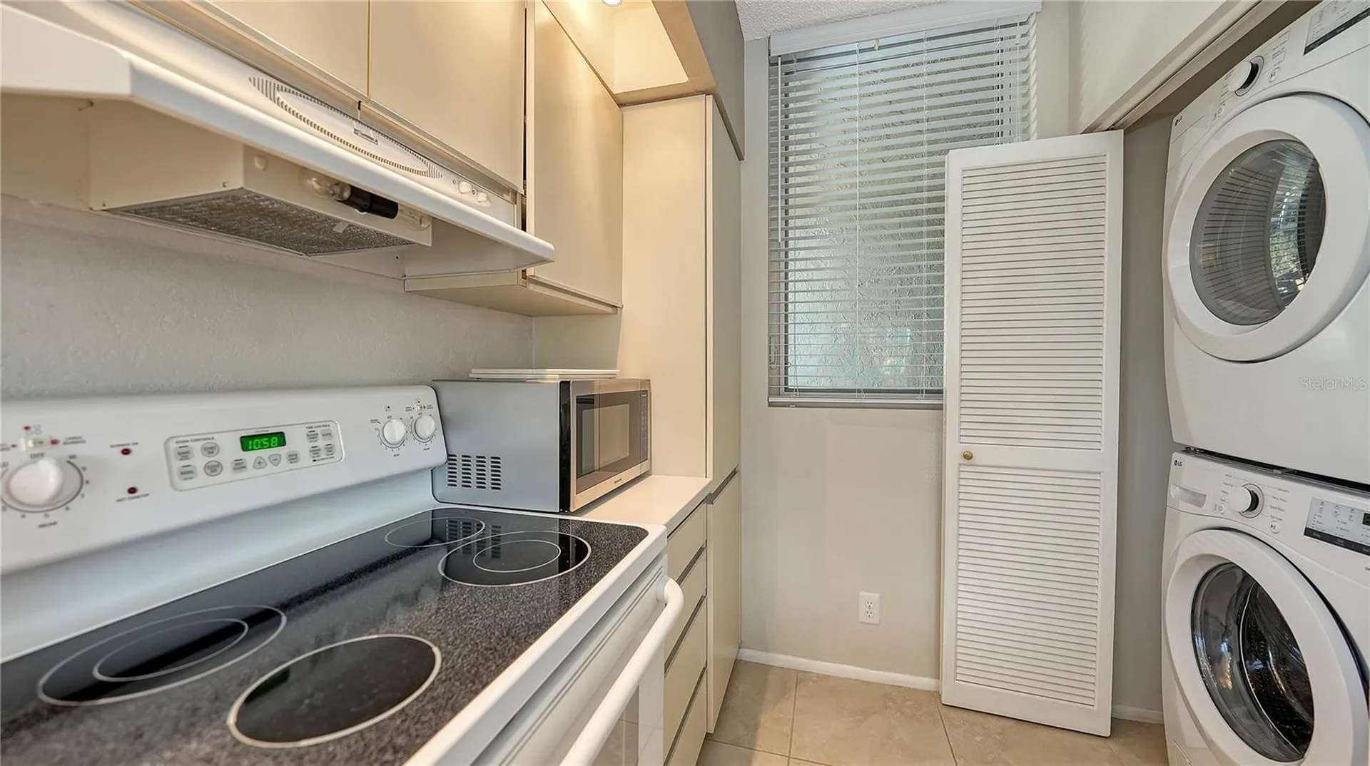 1125 Gulf Of Mexico Drive Longboat Key FL 34228