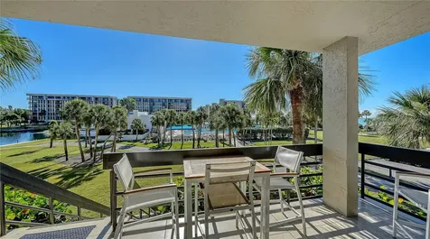 1125 Gulf Of Mexico Drive Longboat Key FL 34228