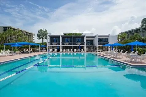 1125 Gulf Of Mexico Drive Longboat Key FL 34228