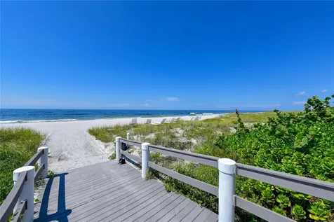 1125 Gulf Of Mexico Drive Longboat Key FL 34228