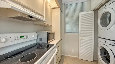 1125 Gulf Of Mexico Drive Longboat Key FL 34228