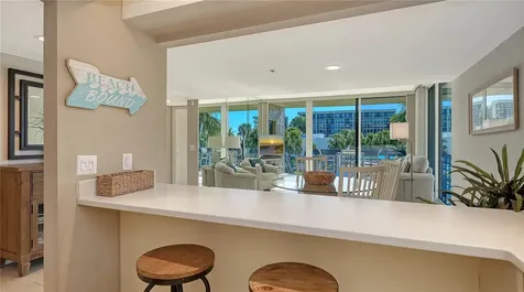 1125 Gulf Of Mexico Drive Longboat Key FL 34228