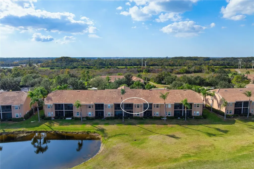 915 Fairwaycove Lane Bradenton FL 34212